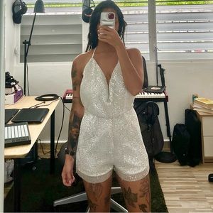 Sequin silver backless neck tie short romper